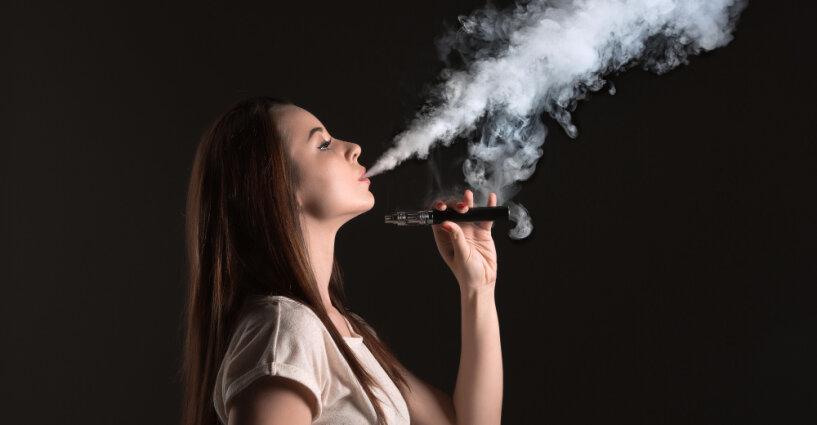 เหตุผลที่ทำให้บุหรี่ไฟฟ้ากลายเป็นที่นิยมในกลุ่มวัยรุ่นยุคปัจจุบัน